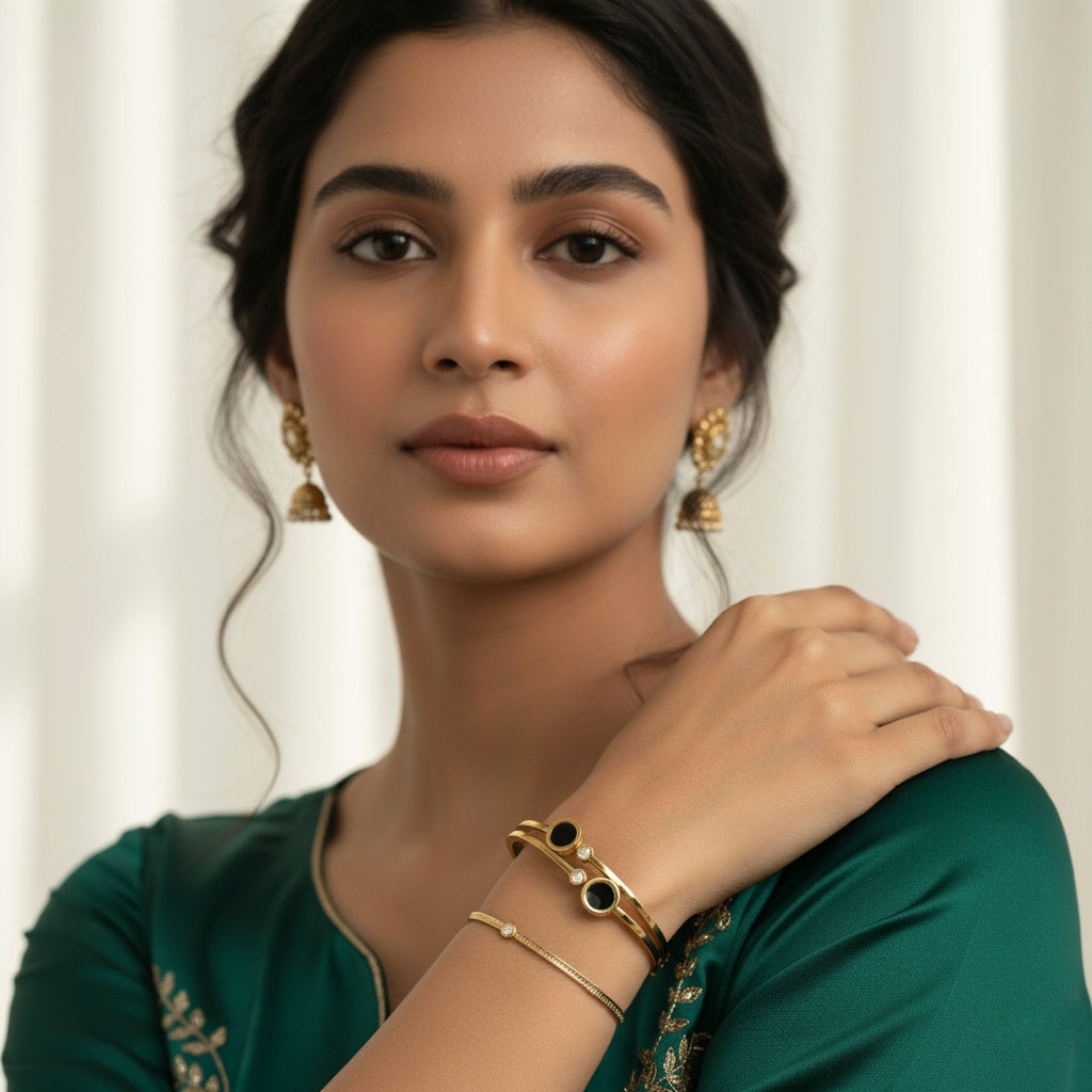 Dio Roman Gold Bangle Bracelet (Free Size)