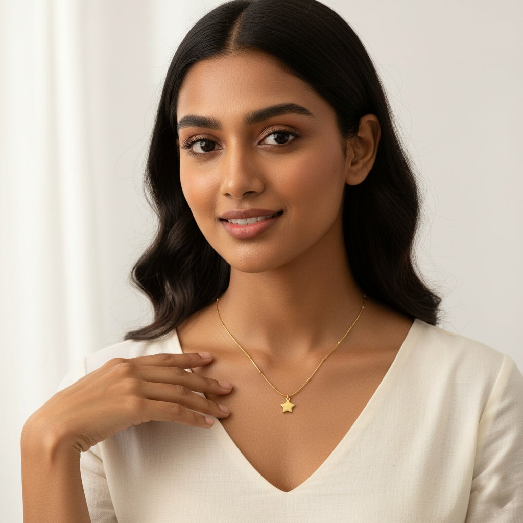 Star Rou Gold Necklace