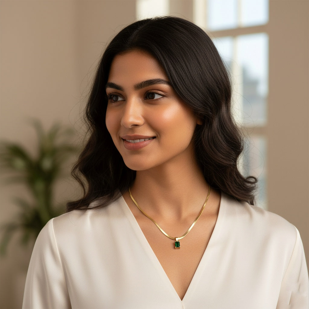 Green Stone Snake Gold Necklace