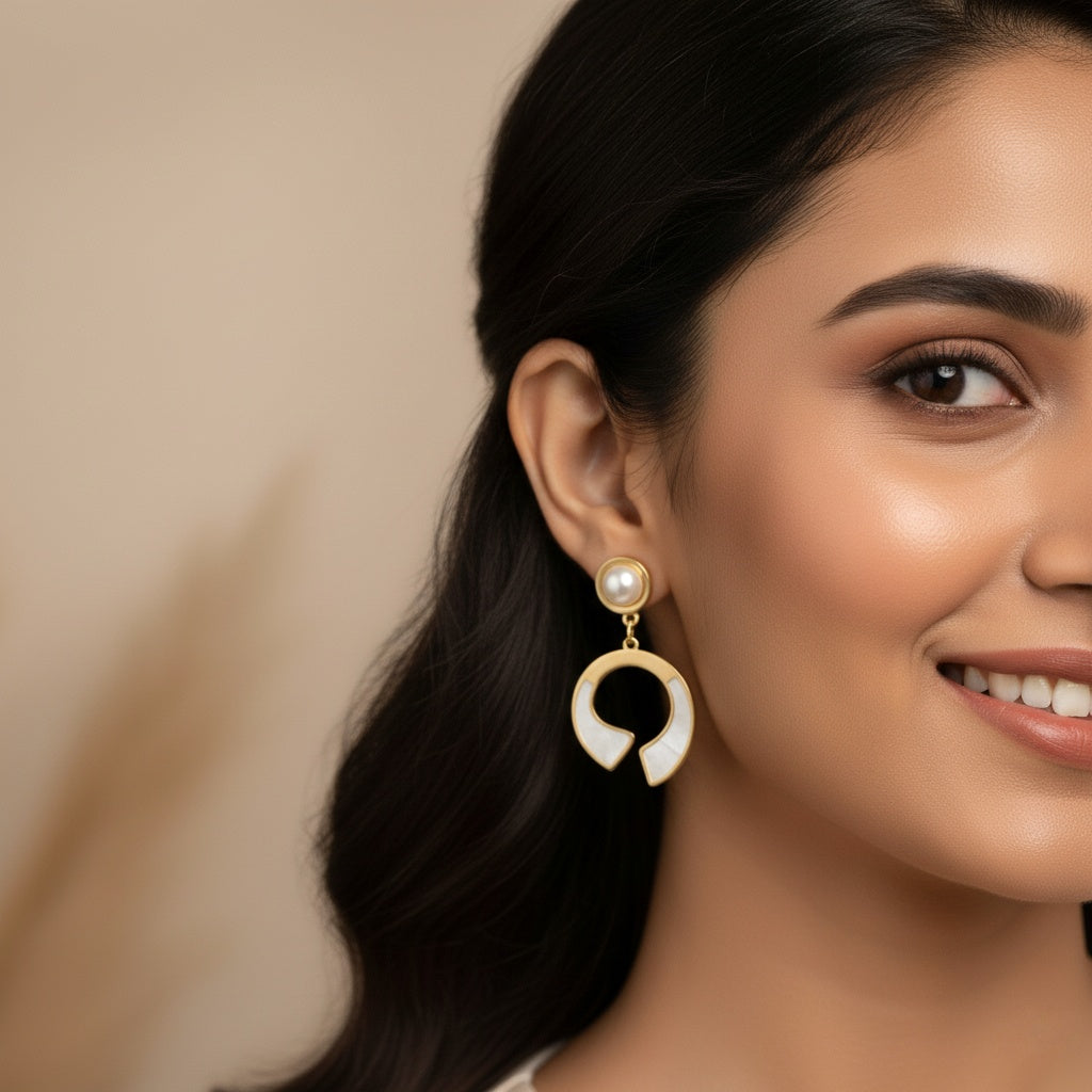 Pearl White Gold Earrings