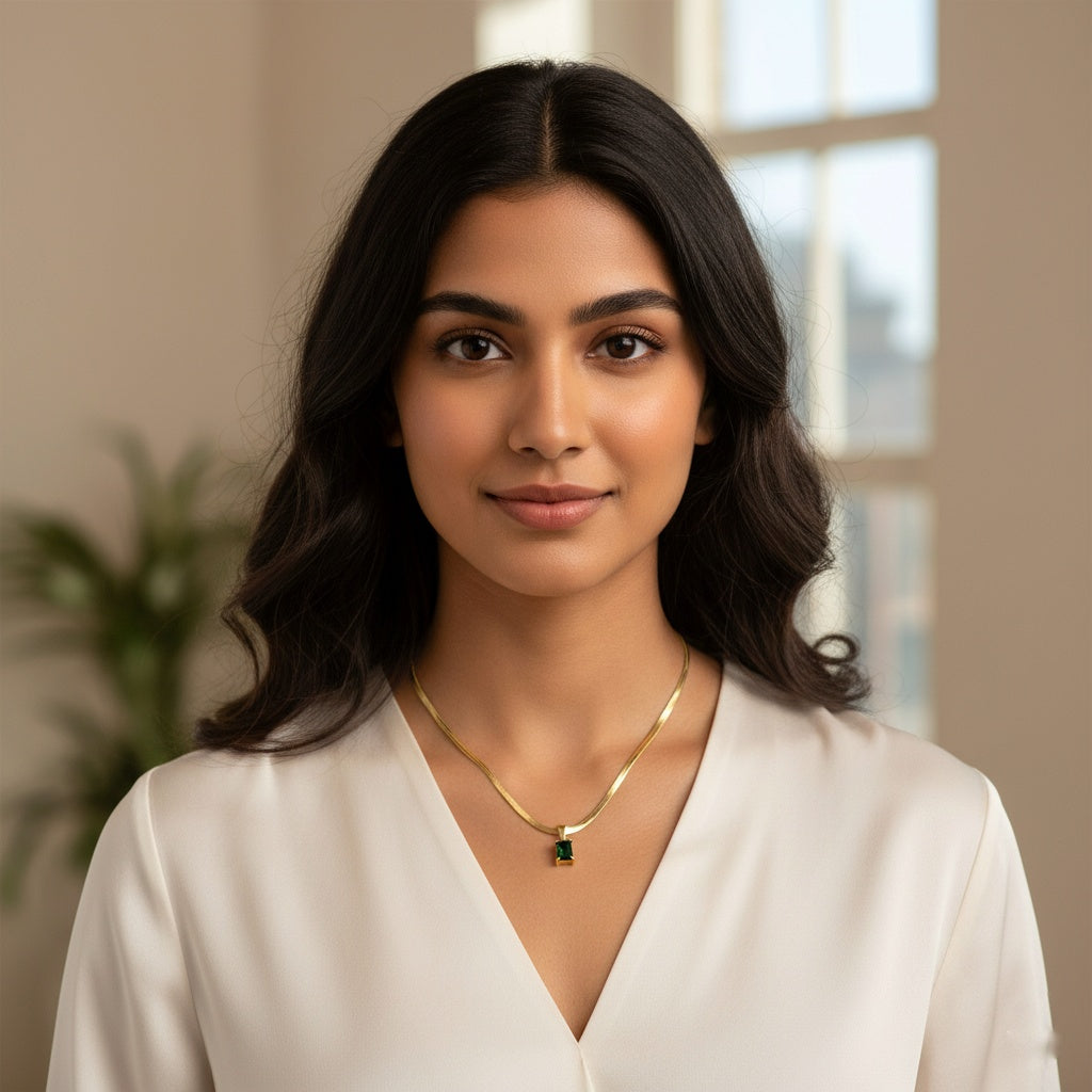 Green Stone Snake Gold Necklace